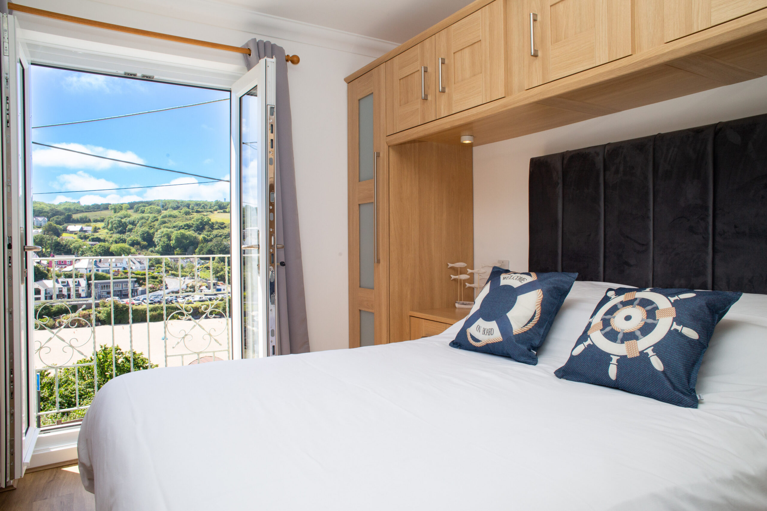 Golwgfor (Sea View) by Aberporth Beach Holidays